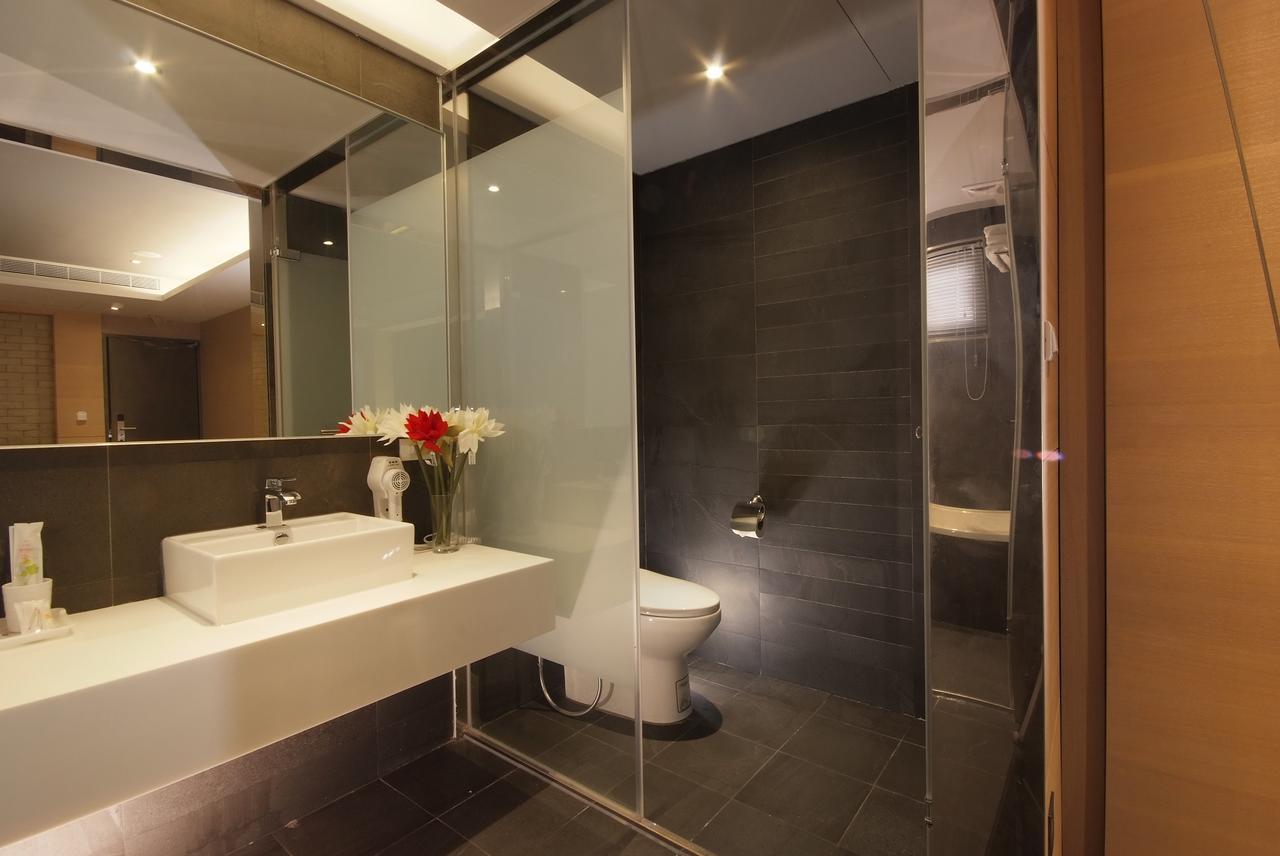 Guest Hotel Taipei Bagian luar foto