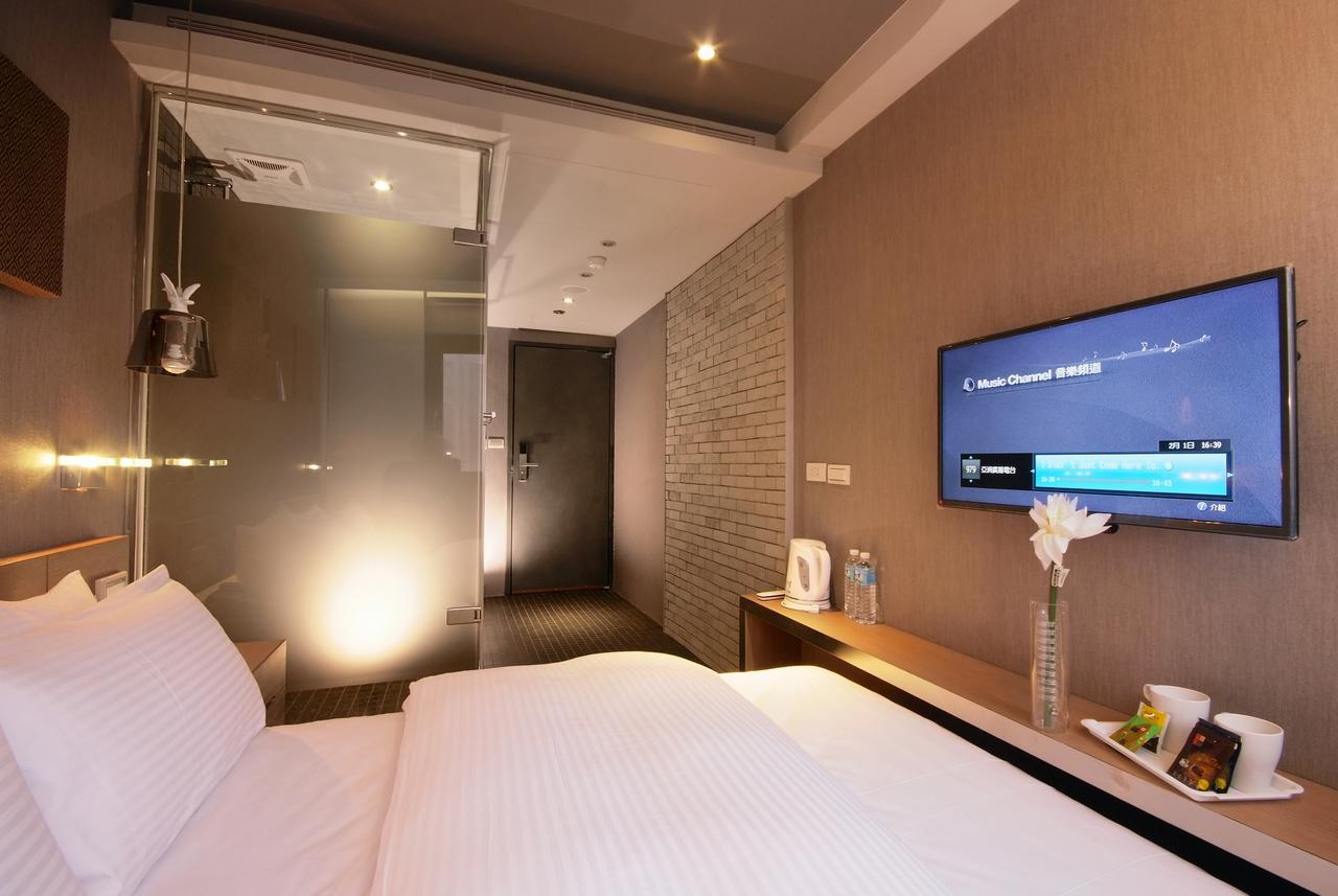 Guest Hotel Taipei Bagian luar foto