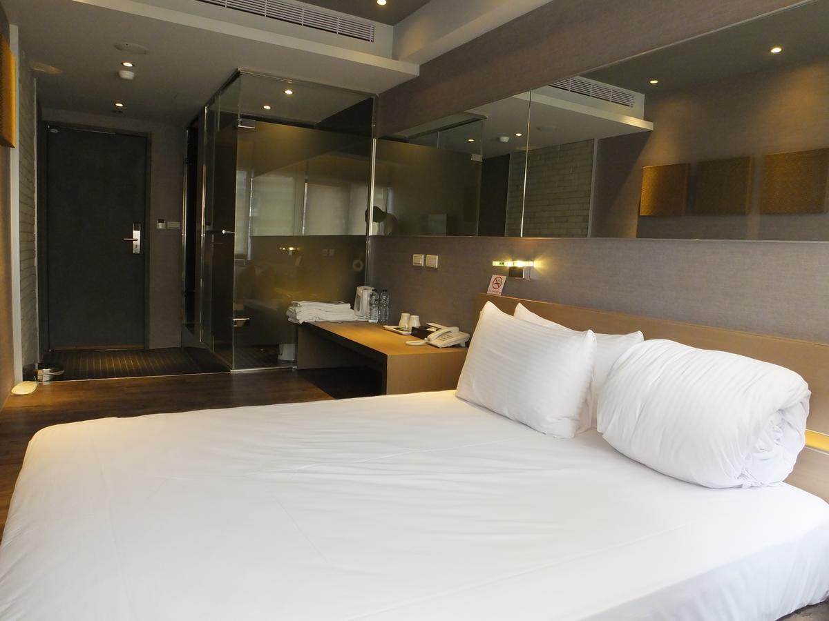 Guest Hotel Taipei Bagian luar foto